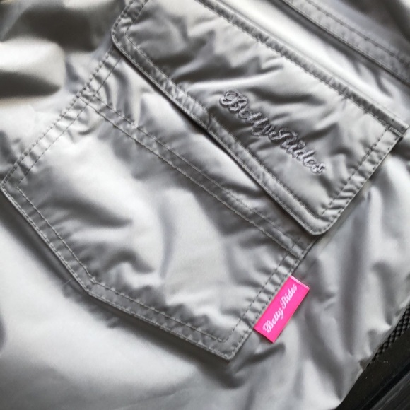 Betty Rides (L) snowboard Classic Rocker - Picture 15 of 16